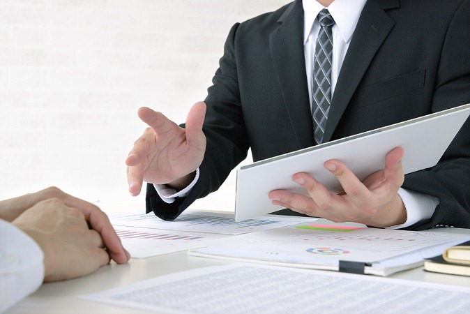 スマートに管理！オフィス用装花のサブスク活用術